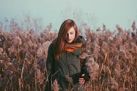 Viele psychologen vertreten die auffassung, dass die ursachen für dieses empfinden in erster linie in der kindheit zu suchen sind. Sinntherapie Dr Gutmann Innere Leere