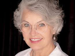 Sue Churchill's Instagram, Twitter & Facebook