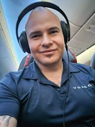 Endless gratitude to the Matinée Group & Circuit Festival team for the  opportunity to be part of this journey and to close the festival alongside  so many friends I deeply admire. Abel,