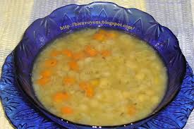 Source Jehane Benoit Quand Je Parle De Faire Une Soupe Aux Pois C Est Celle Ci Que Je Fais Et Cela Depuis De Nombreuses Annees Ici Soups Broths Soup Food