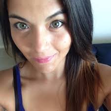 Scarlett Obando (@scarobando)