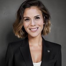 Haley Gillette's Instagram, Twitter & Facebook