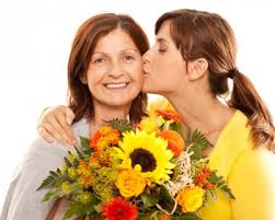 Spesso fare un regalo per il compleanno di un'amica, una fidanzata, un parente o una persona cara diventa un problema perché non si sa cosa acquistare e scegli tra moltissimi fiori e composizioni e vai sul sicuro con la consegna a domicilio lafiorista.it. Fiori Per La Festa Della Mamma