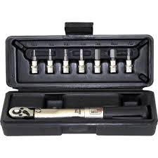 Cle Dynamometrique Pour Velos Mighty 8 Pieces Dans Leur Coffret 880275