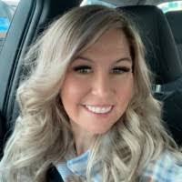 Kellie Holden's Instagram, Twitter & Facebook