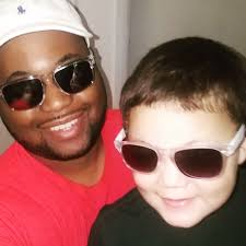 Who recognizes the signatures