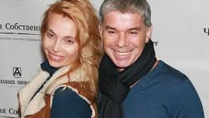 Как встретят день россии чепурченко, газманов. Oleg Gazmanov Biografiya Lichnaya Zhizn Foto Semya Zhena Deti Biografiya Lichnaya Zhizn Znamenitostej Biography Life