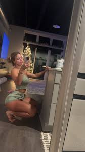 Kaitlyn Bubolz в X: „do we like two posts in one night ?  t.co3ON6iai2AW“  X