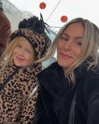 Eva Coffey's Instagram, Twitter & Facebook