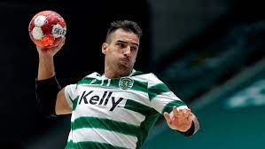 O ponta francisco tavares, de 24 anos, renovou contrato com a equipa de andebol do sporting, anunciou hoje o clube de alvalade no sítio oficial na internet, sem revelar a duração do novo vínculo. Sporting Esta Na Fase De Grupos Da Liga Europeia De Andebol Bom Dia Alemanha