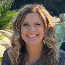 Cathy Padilla's Instagram, Twitter & Facebook