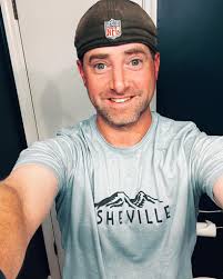 I just feel like crying without any reason… 💔