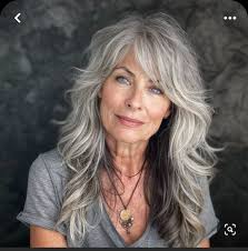 Robin Stucker (robinkstucker)