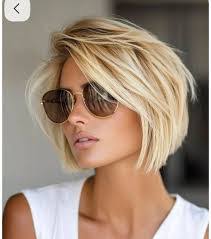 Leslie Swope's Instagram, Twitter & Facebook