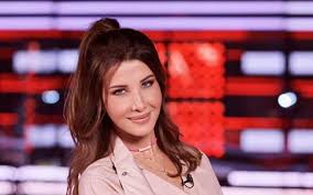 وهذا من قول أبي تمّام، وذو النقص في الدُنيا بذي الفضل مُولعُ، وأخذه هو من قول مروان بن أبي حفصة، ما ضرَّني حسد اللئام ولم يزَلْ، ذو الفضل يحسده ذوو التقصير، وأصل هذا من قول الأول، وقد زادني. Ù†Ø§Ù†Ø³ÙŠ Ø¹Ø¬Ø±Ù… ÙŠØ§ Ø³Ù„Ø§Ù… Ø³Ù…Ø¹Ù†Ø§