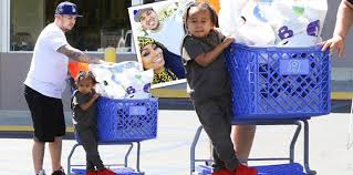 Maybe you would like to learn more about one of these? Rob Kardashian Looks Like The Best Stepdad With Blac Chyna S Son After Kylie Jenner Ignores Him