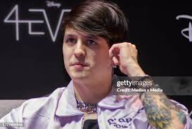 31 Photos & High Res Pictures