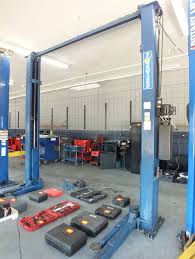 Need A Car Lift For Your Mechanic Shop We Have Six Car Lifts In This Auction 9 000 Lb 12 000 Lb With Brand Name Automotive Repair Mechanic Shop Automotive
