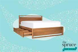 At the same time, storage beds are also aesthetically pleasing, utilizing a modern, sleek look that resembles those found in platform beds. The 8 Best Storage Beds Of 2021
