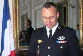 Emmanuel macron has paid tribute to his bravery. Le Lieutenant Colonel Arnaud Beltrame Est Mort La Nuit Derniere Le Club De Mediapart