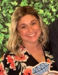 Patricia Bradstreet's Instagram, Twitter & Facebook