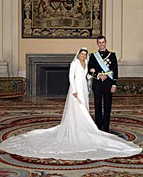 Maybe you would like to learn more about one of these? Kate Middleton Brautkleid Grace Kelly Style Fem Com