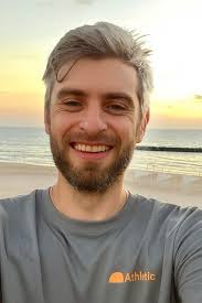 Al fresco dining and beer by the river