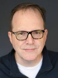 Dustin Moriarty's Instagram, Twitter & Facebook