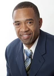 Rinkins Report: Meet Reginald Mathis Attorney to the Stars