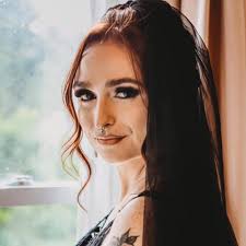 Recommendations for a hair stylist who is excellent at covering grey, and  also is very good at cutting thicker hair into a bob style. And the bonus  would be to stay under