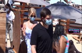 Όπως σε ενημερώσαμε και χθες, η κατερίνα καινούργιου είναι ξανά ερωτευμένη! Katerina Kainoyrgioy Kai Filippos Tsagkridhs Mazi Sth Mykono