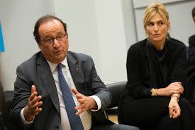 Jun 19, 2021 · françois hollande, sa belle histoire d'amour avec julie gayet. Francois Hollande Et Julie Gayet Leur Maison Parisienne Cambriolee
