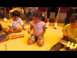 Juegos Musicales Para Ninos De 3 Y 4 Anos Musicales Para Ninos Juegos Musicales Musicales