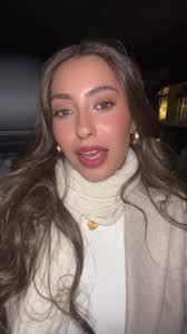 Sabrina Wilk's Instagram, Twitter & Facebook