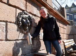 Haus müller in wuppertal mit informationen wie telefonnummer, adresse und anfahrtsskizze. Philipps Universitat Hat Das Zertifikat Blue Community Erhalten Brunnen Fur Trinkwasser In Ganz Marburg Frankenberg Eder