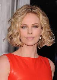 All One Length Bob Curly Google Search Short Wavy Hair Wavy Bob Hairstyles Trendy Short Hair Styles