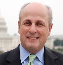 Leadership in a Cyber World: perspectives from Six police Executives