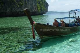 หาดใหญ่, pronounced hàːt jàj, also haad yai or had yai) is a city in southern thailand near the malaysian border. Travel Ke Danok Hatyai Dan Krabi Berkereta Sahaja