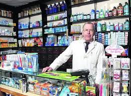 Cedric Reavley Owner Of The Oldest Pharmacy In England Old Things History Olds