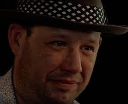 Brent Barrie's Instagram, Twitter & Facebook