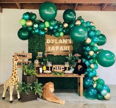 Animal theme is one of the most popular themes for baby shower. Gorgeous Kids Party Inspiration Kidsdecoratingideas Kidsparty Partythemes Safari Birthday Party Jungle Theme Birthday Party Baby Boy 1st Birthday Party