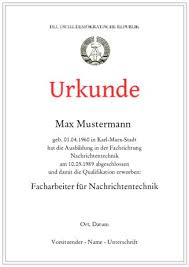 Eulen ausmalbilder bieten eine tolle möglichkeit, die kreativität, den fokus, die motorik und die farberkennung der kinder aller altersstufen weiter zu entwickeln. Ddr Urkunden Selbst Gestalten Und Ausdrucken Urkunden Online De