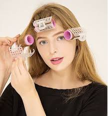 If you have shorter hair, you'll want a smaller roller so you get definition and a little. 9 Best Hot Rollers For Short Hair 2020 Hair Theme