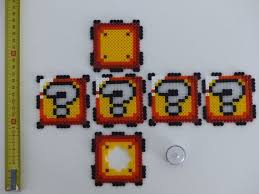 Cube Lumineux Mario Retro Geek En Perles Hama Accessoires De Maison Par Hamacadabra Boite En Perle Hama Art Hama Perles Hama