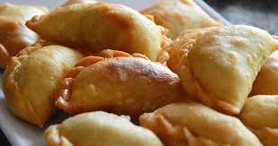Cuma yg tak berapa cantik permukaannya. Assalamualaikum Buat Semua Akhirnya Datang Juga Rajin Nak Buat Karipap Ni Karipap Kampung Jenis Ya Curry Puff Recipe Cooking Recipes Dessert Appetizers