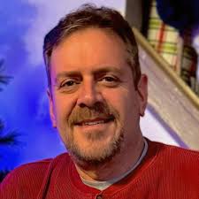 Looking for a luthier