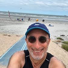 Well said Sunny(educated Lawyer)....as a Canadian we are in fear of having  Trump as your president....we have an opposition leader mini Trump here also