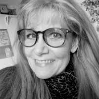 Trisha Edmonds's Instagram, Twitter & Facebook