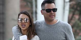 Maybe you know about jessica alba very well but do you know how old and tall is she and what is her net worth in 2021? Jessica Alba S Husband Everything We Know About Cash Warren