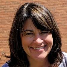 Lisa Dulin's Instagram, Twitter & Facebook